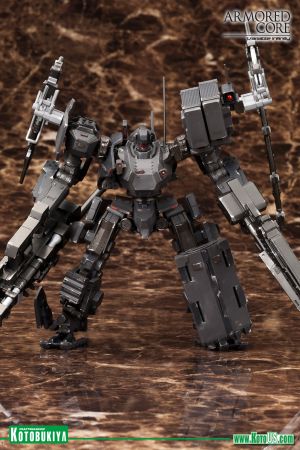 ARMORED CORE V ~ UCR/10L AGNI PLASTIC MODEL KIT