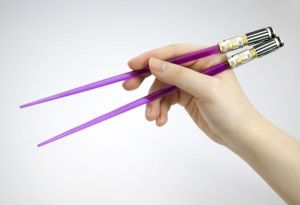 STAR WARS LIGHTSABER CHOPSTICKS SET – DARTH MAUL & MACE WINDU