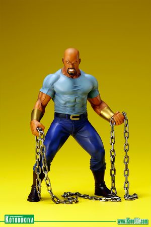 THE DEFENDERS SERIES LUKE CAGE ARTFX+ STATUE