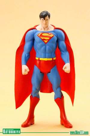 DC UNIVERSE SUPERMAN CLASSIC COSTUME ARTFX+ STATUE