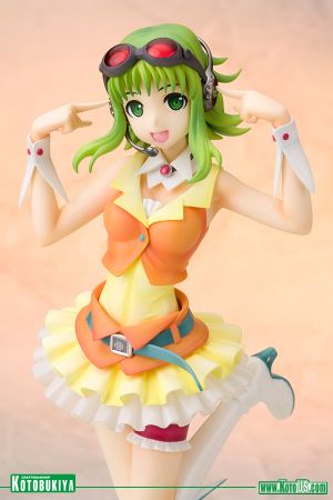 MEGPOID GUMI ANI STATUE