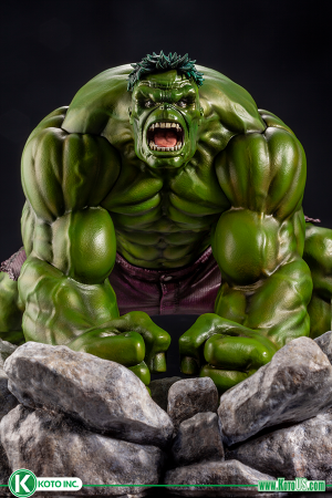 HULK ARTFX PREMIER STATUE