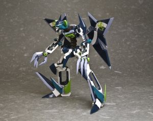 Cyber Troopers Virtual-On Oratorio Tangram Rvr-87 Specineff Dna Side 1/100 Scale Fine Scale Model Kit