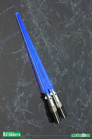 STAR WARS LUKE SKYWALKER LIGHT UP VER CHOPSTICKS