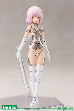 FRAME ARMS GIRL MATERIA WHITE VERSION PLASTIC MODEL KIT (REPRO)