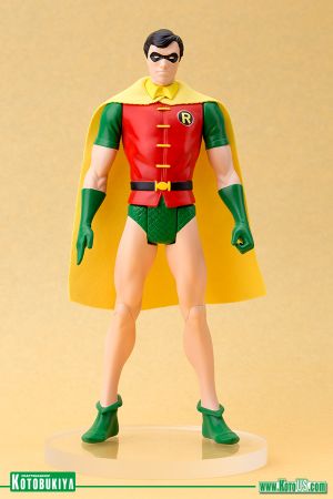DC COMICS ROBIN CLASSIC COSTUME ARTFX+ STATUE