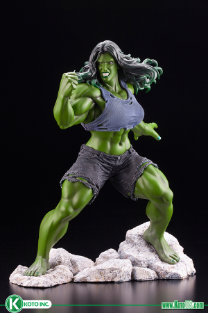 MARVEL UNIVERSE SHE-HULK ARTFX PREMIER STATUE