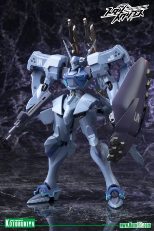 MUV-LUV ALTERNATIVE ~ 1/144 SHIRANUI STORM & STRIKE VANGUARD VER. PLASTIC MODEL KIT