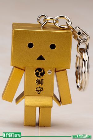 YOTSUBA&! OMAMORI DANBOARD KEYCHAIN CHARM